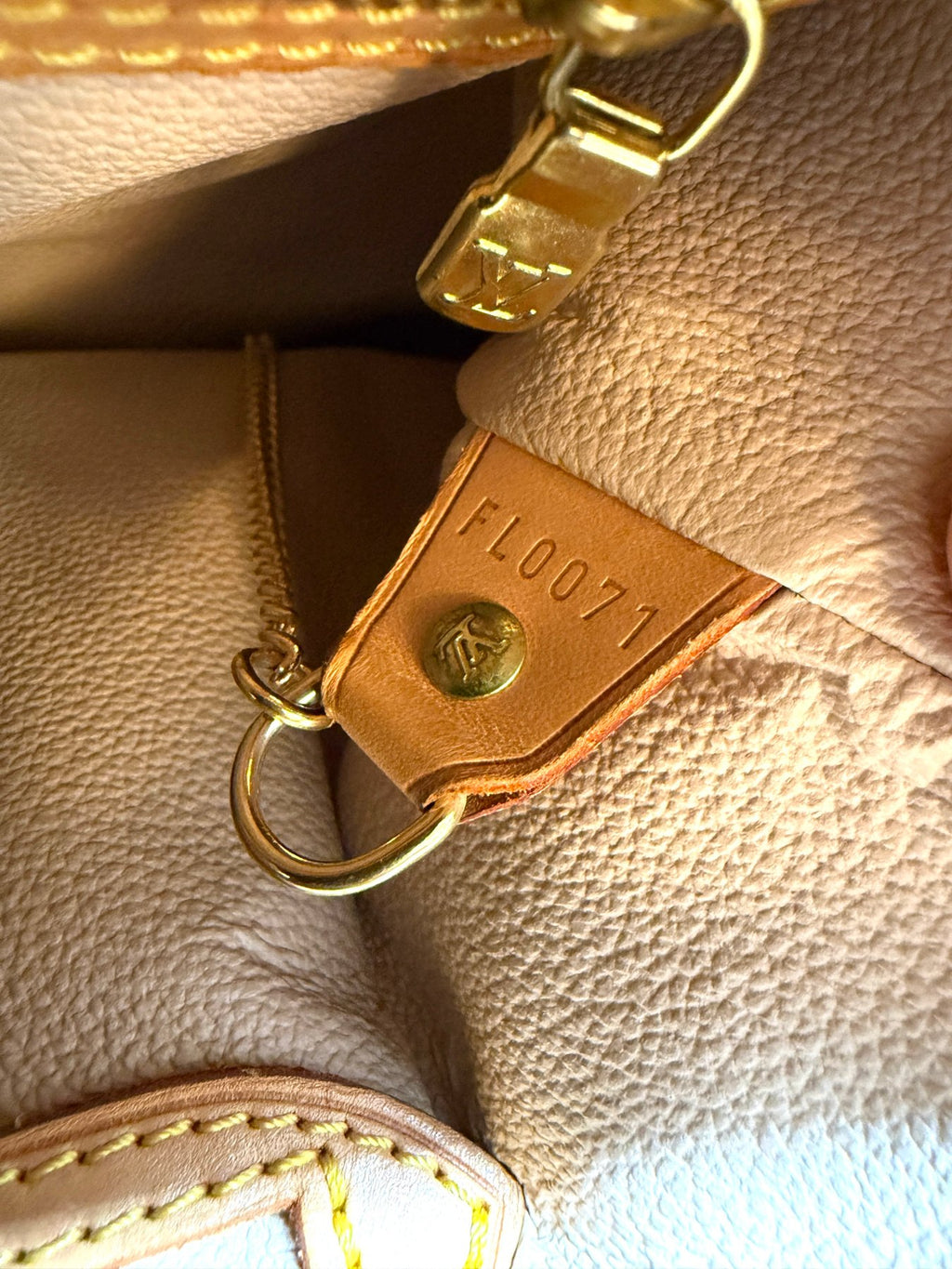 Louis Vuitton Bucket GM