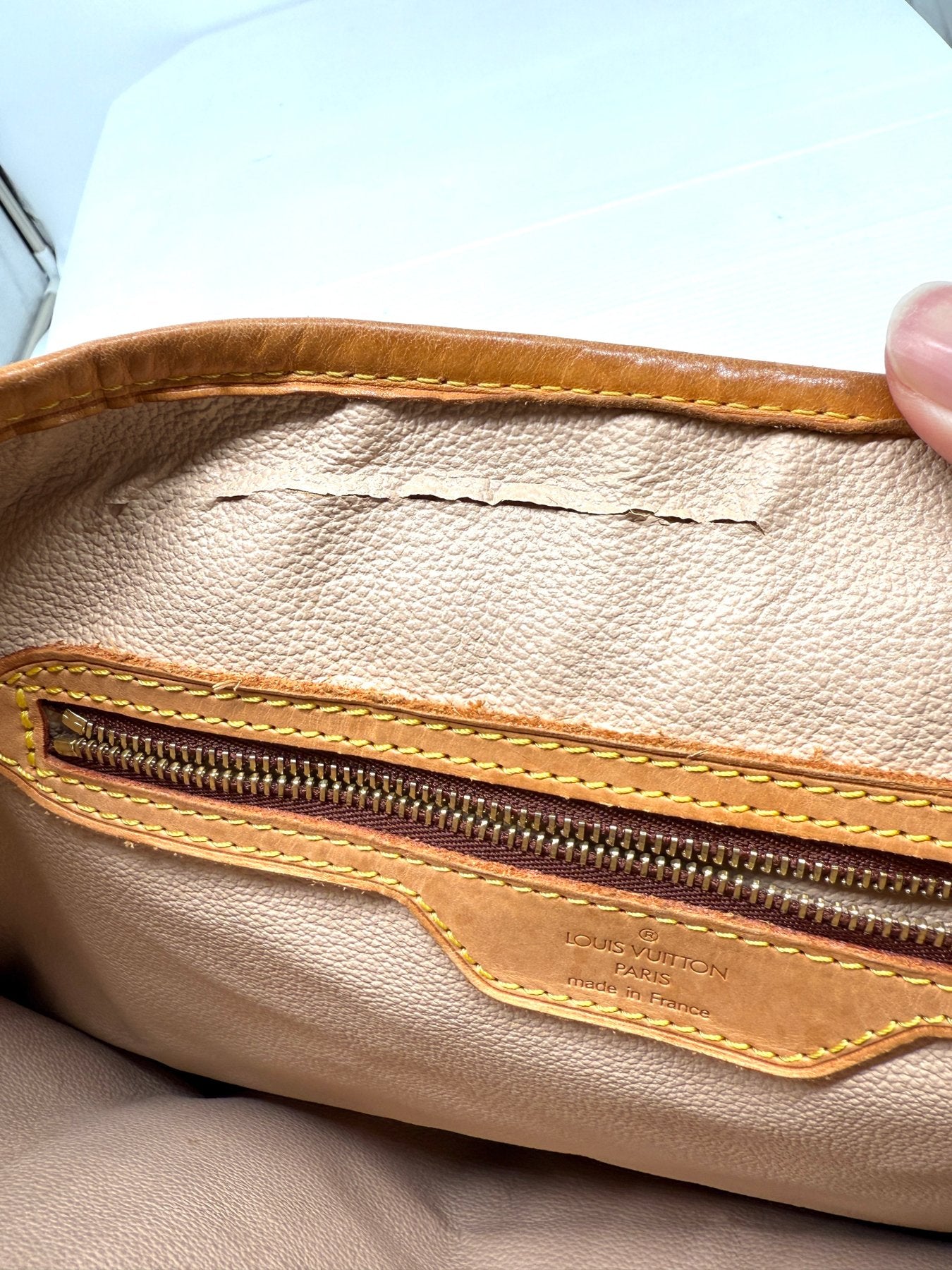 Louis Vuitton Bucket GM