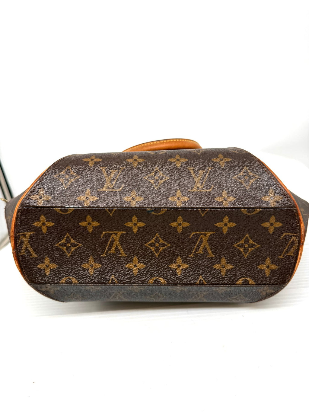 Louis Vuitton Ellipse MM
