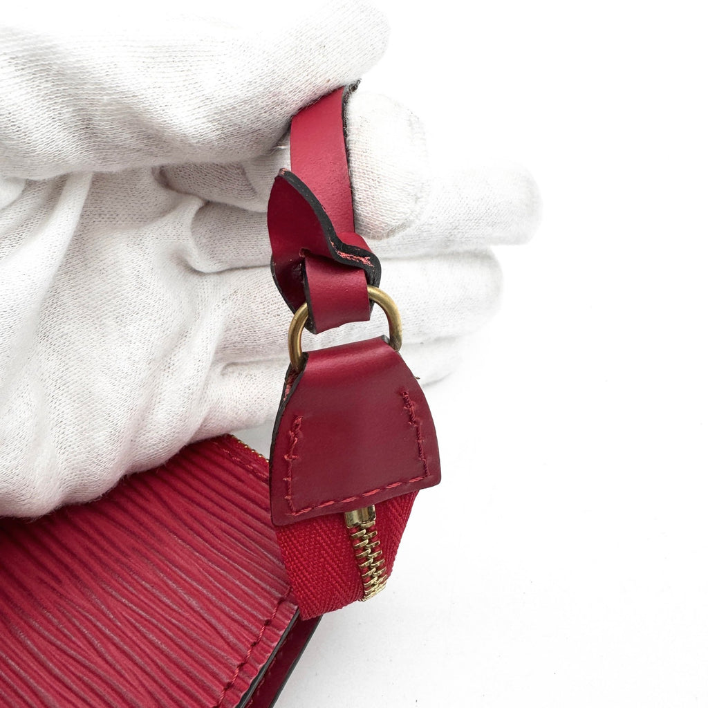 Louis Vuitton Pochette Accessoire