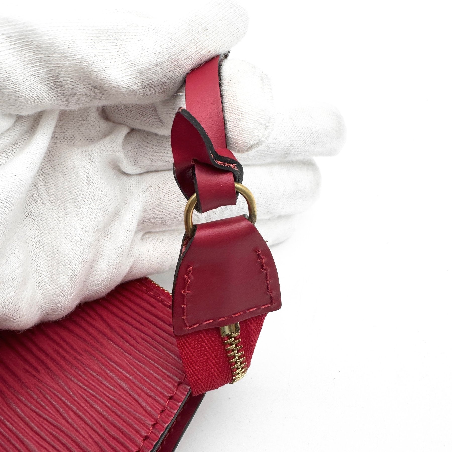 Louis Vuitton Pochette Accessoire