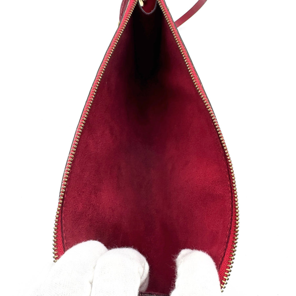 Louis Vuitton Pochette Accessoire