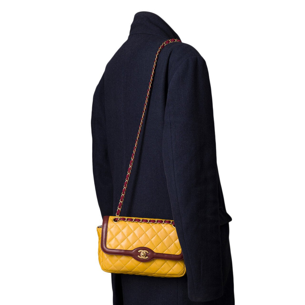 Chanel Diana shoulder bag